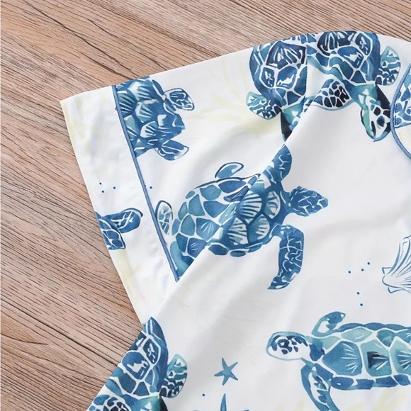 Blue Turtle Print Women's Pajama Set size S - Picture 4 of 7